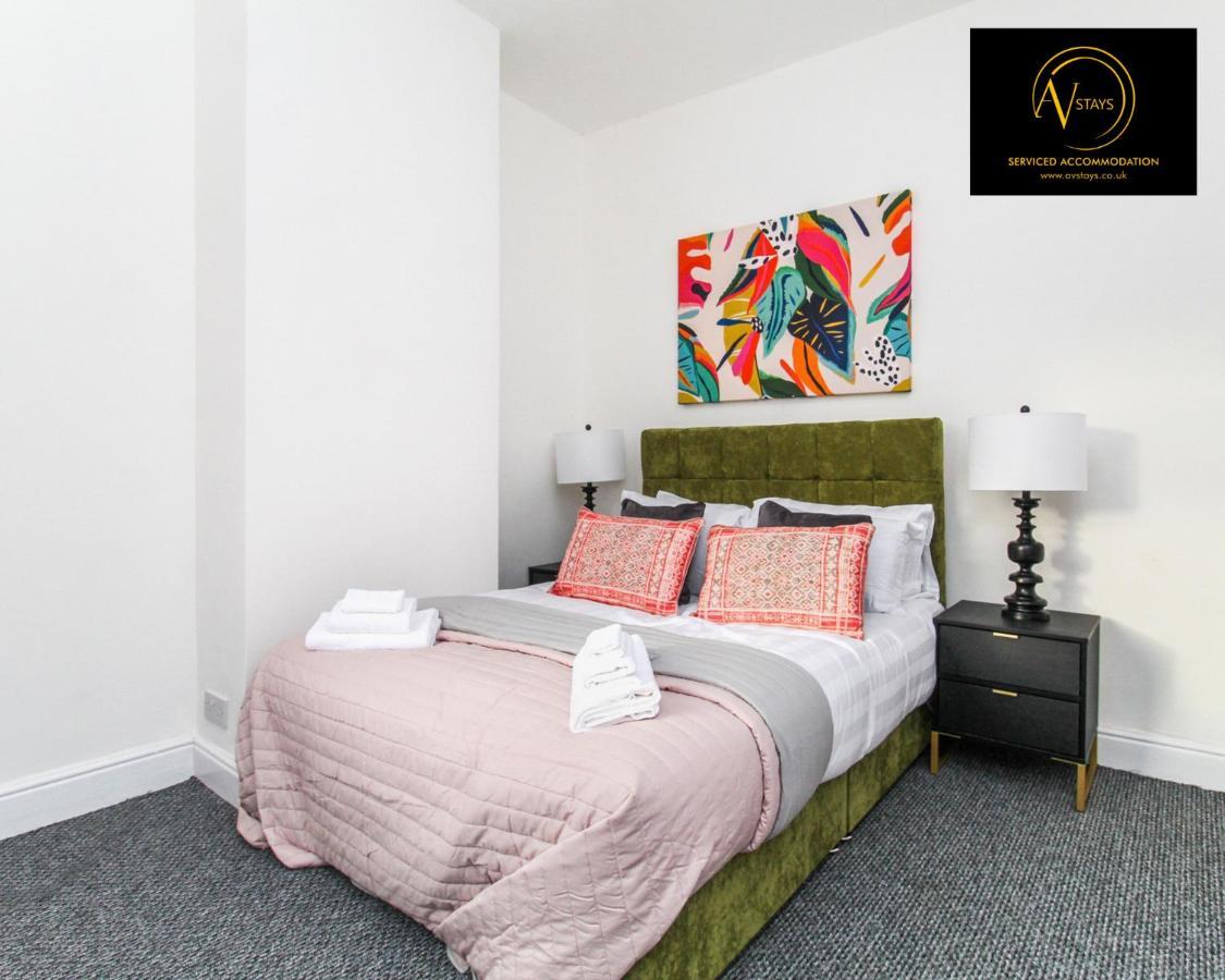 Modern House By Av Stays Short Lets & Serviced Accommodation St Helens St Helens  Buitenkant foto